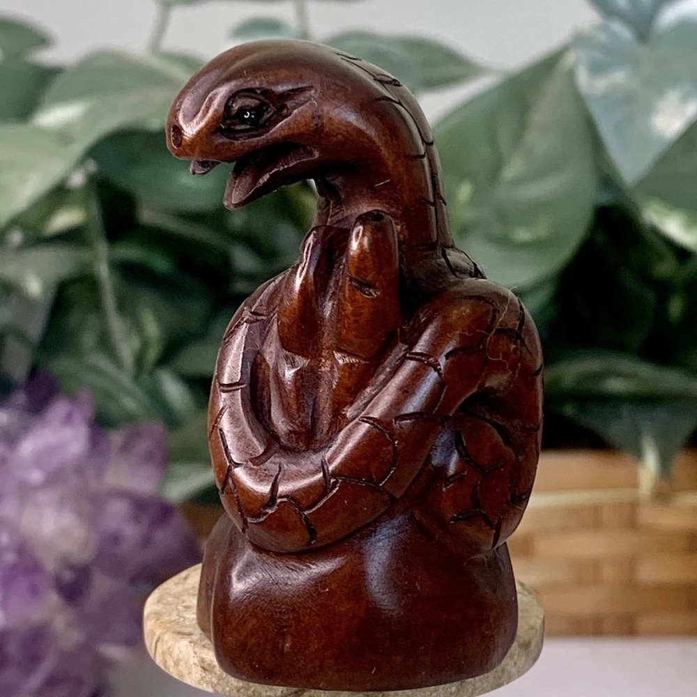 Boxwood Netsuke Snake Hand Carved Wood Animal Figurine Reptile Carving Statue